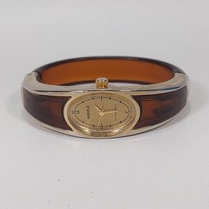 Watch It Women's Brown Gold Toned Cuff Band Analog Watch